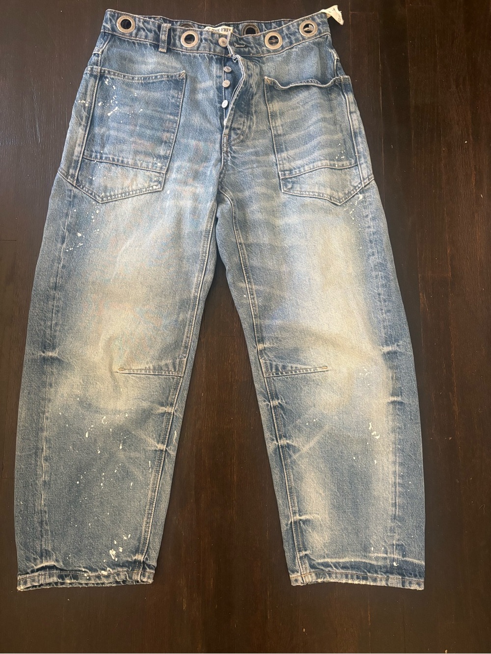Free People Moxie Barrel cropped Washed Denim Jeans with Paint-Effect Finish - Picture 2 of 6